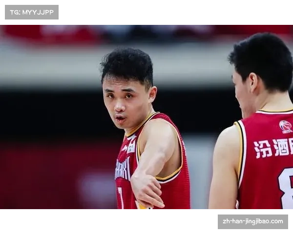 山西汾酒外线防守存在漏洞 换防沟通不及时致失分 山西汾酒外线防守存在漏洞 换防沟通不及时致失分